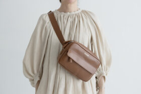 LEATHER BODY BAG brown 1