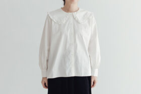 予約 R262 FRILLY COLLAR BLOUSE white 11月中〜11月末 1