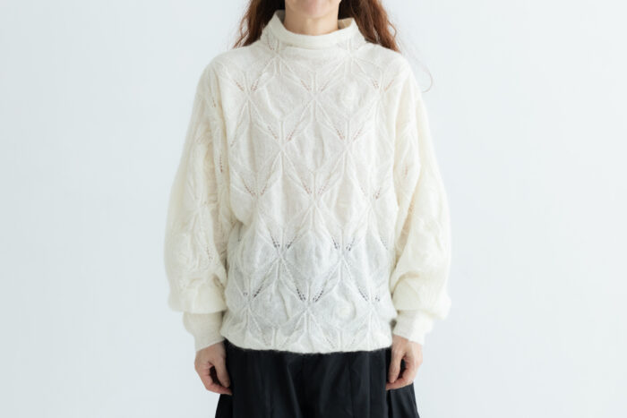 葉：モヘアニットハイネックセーター off white 1