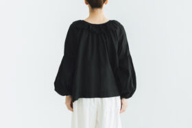 予約 G1045 ANTIQUE PIERROT COLLAR BLOUSE black 3月中〜3月末 3