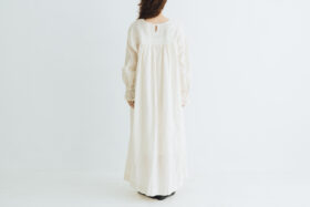 予約 G1022 ANTIQUE LACE SLEEVE ATELIER ONE PIECE royal white 2月初〜2月中 3