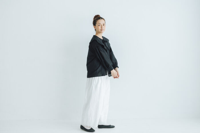 予約 R300 SHEER HAORI BLOUSE noir 4月末〜5月初 5