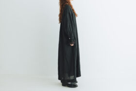 予約 G1022 ANTIQUE LACE SLEEVE ATELIER ONE PIECE noir 2月初〜2月中 2