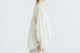 予約 G1024 ANTIQUE LACE SLEEVE ATELIER BLOUSE royal white 2月初〜2月中 2