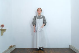 No.7486 APRON  5-7月 6