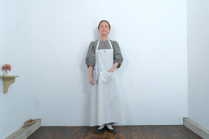 No.7486 APRON  5-7月 6