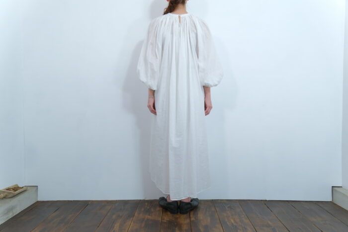 No.7518 GARMENT DYE LAWN SMOCK DRESS  8-10月 3