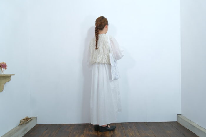 No.7521 GARMENT DYE LAWN SHIRRING VEST  8-10月 4