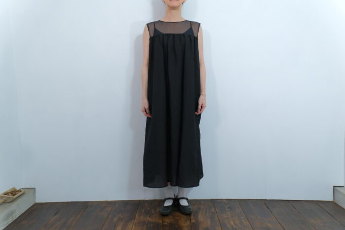 No.7534 SHADING CHECK NO SLEEVE DRESS  8-10月 1