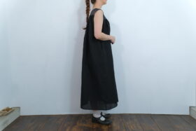 No.7534 SHADING CHECK NO SLEEVE DRESS  8-10月 2