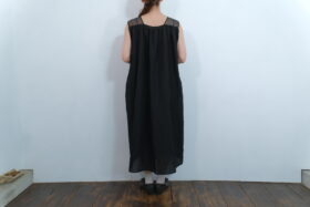 No.7534 SHADING CHECK NO SLEEVE DRESS  8-10月 3